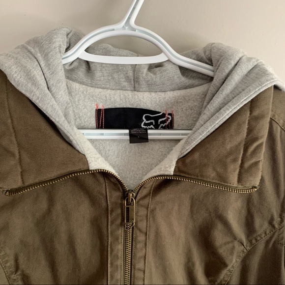 🦊 Fox Riding Co. Hooded Jacket 🦊 - Picture 3 of 8